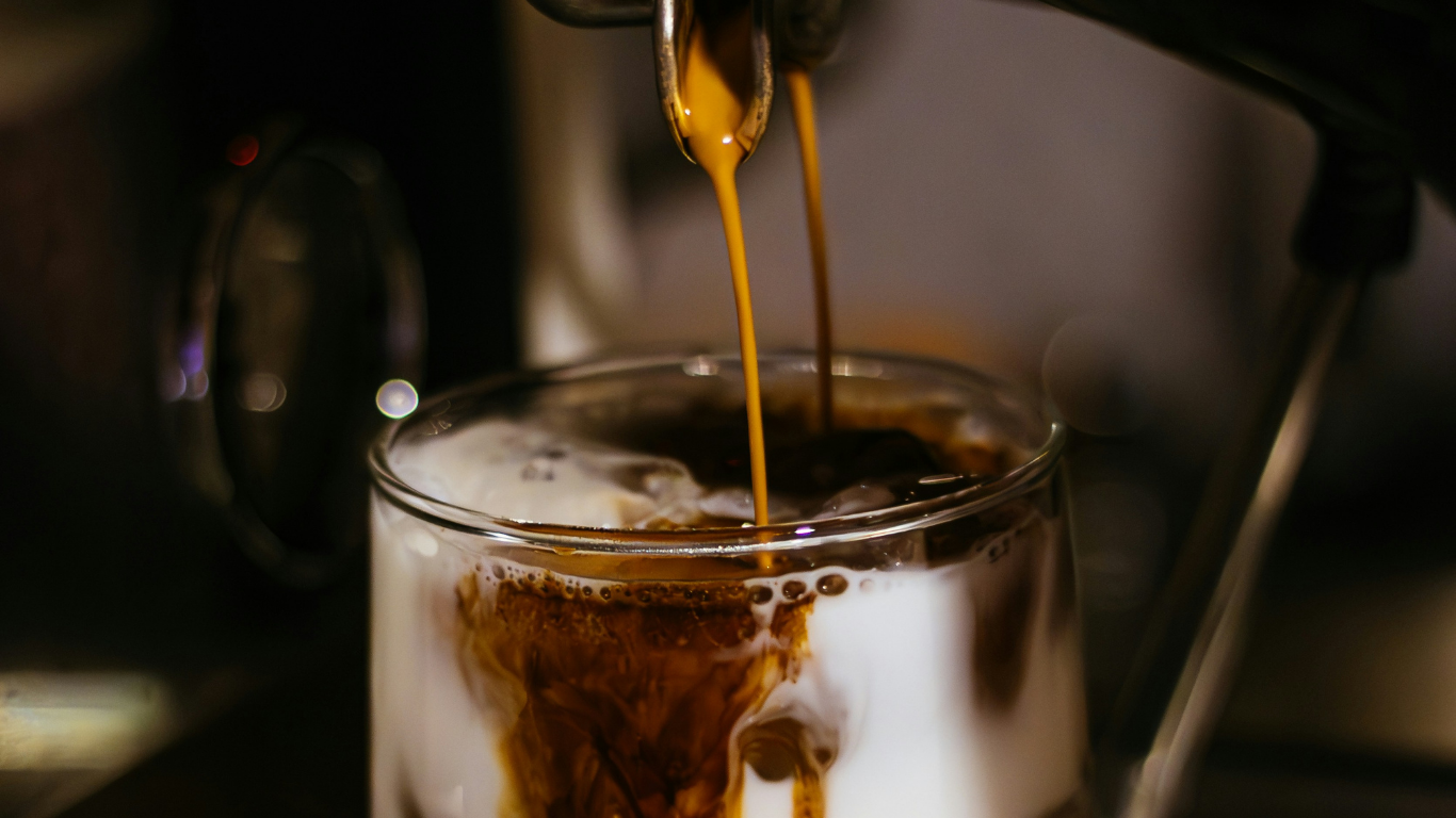Iced Date Cardamom Latte Recipe